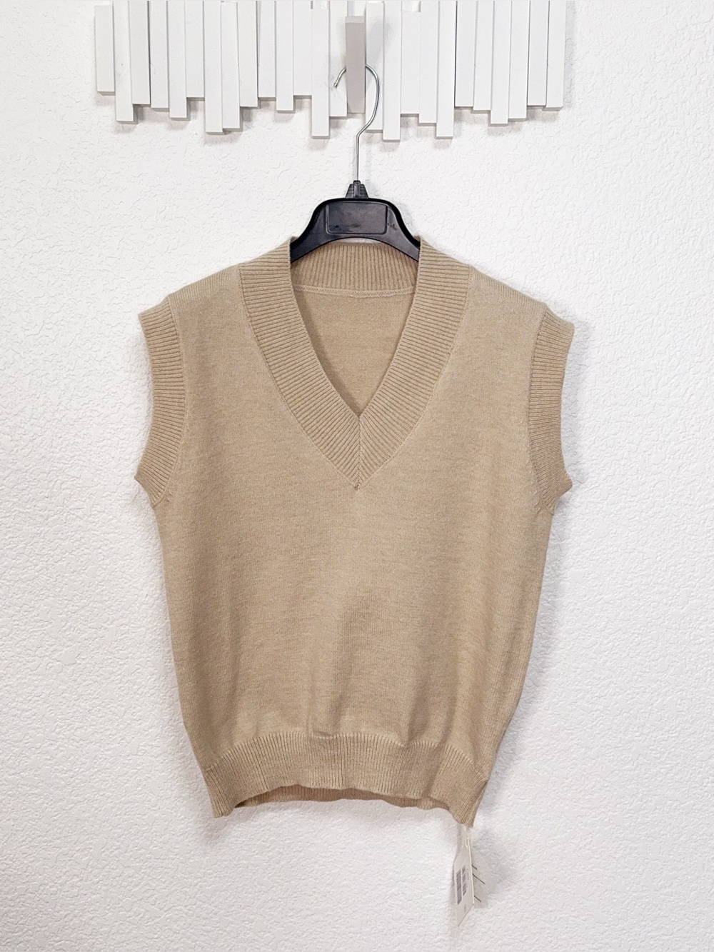 J.ING Beige V Neck Sweater Vest Sleeveless Knit Preppy Minimalist Pullover
